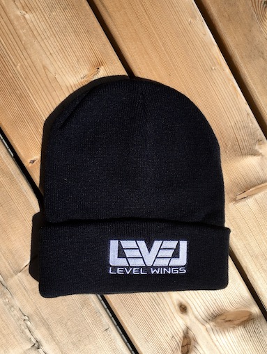 Шапка Level Wings